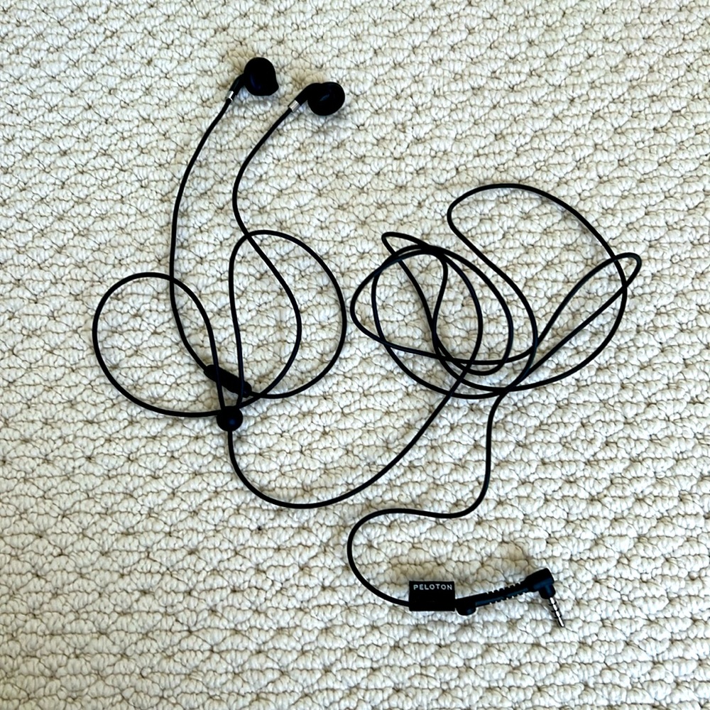 Peloton urban ears corded ear buds- 58” cord